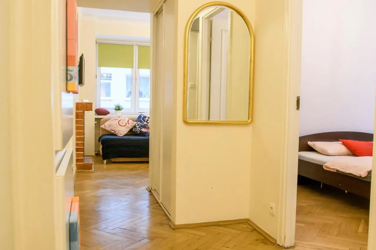 Golden Center Apartment Warsaw Poland